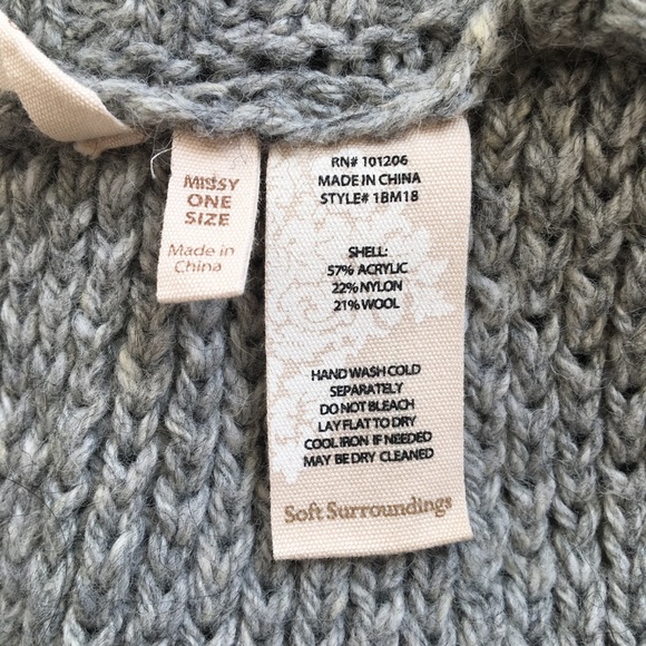 Soft Surroundings Waffle Knit Turtleneck Wool Blend Poncho Gray Missy One Size - Picture 13 of 14